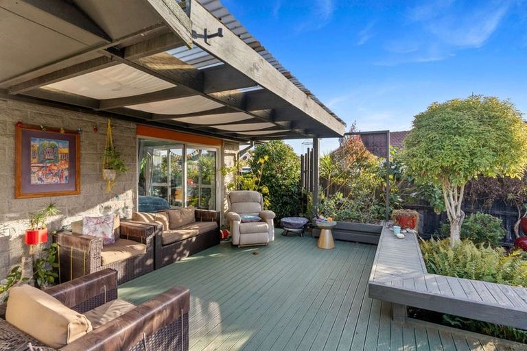 Photo of property in 17 Ingrid Street, Parklands, Christchurch, 8083