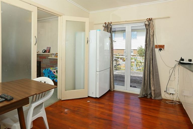 Photo of property in 4 Abel Tasman Avenue, Henderson, Auckland, 0610