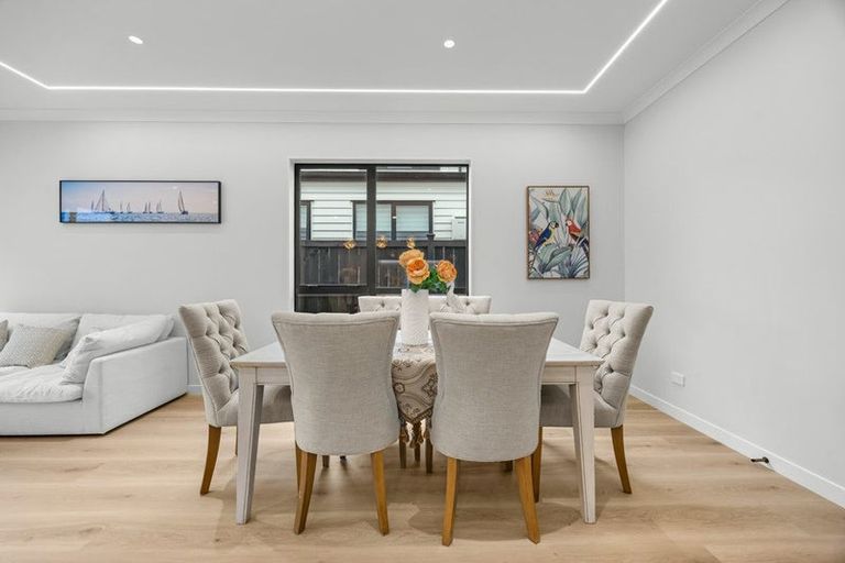 Photo of property in 39 Park Green Avenue, Rosehill, Papakura, 2113