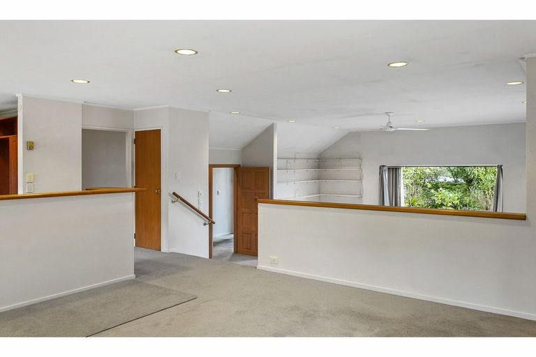 Photo of property in 20 Kurupae Road, Hilltop, Taupo, 3330