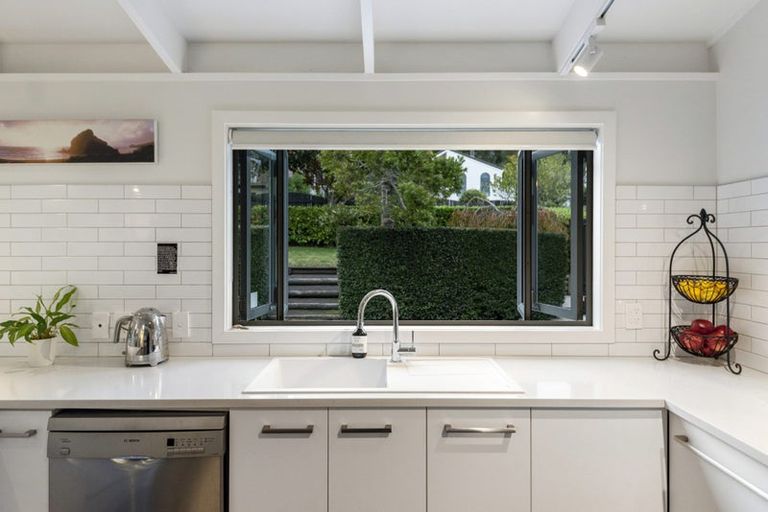 Photo of property in 101 Porritt Avenue, Chatswood, Auckland, 0626