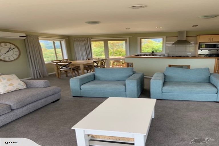 Photo of property in 4 Observatory Terrace, Britannia Heights, Nelson, 7010