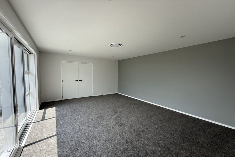 Photo of property in 5 Johnson Place, Stillwater, Silverdale, 0993