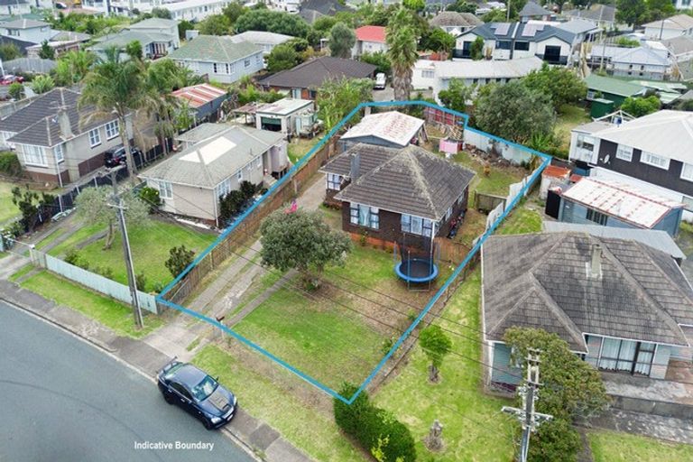 Photo of property in 18 Bernard Street, Mount Wellington, Auckland, 1062