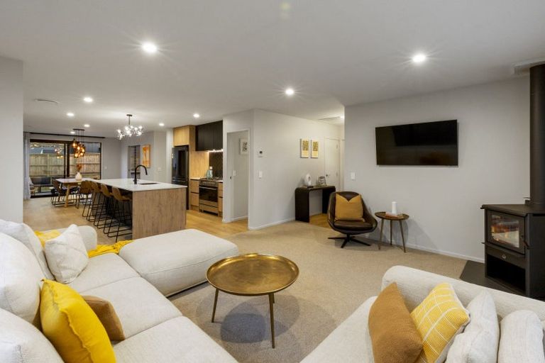 Photo of property in 79 Drysdale Road, Jacks Point, 9371