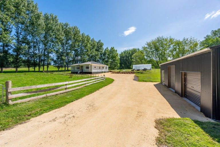 Photo of property in 1914 Kahuranaki Road, Kahuranaki, 4295
