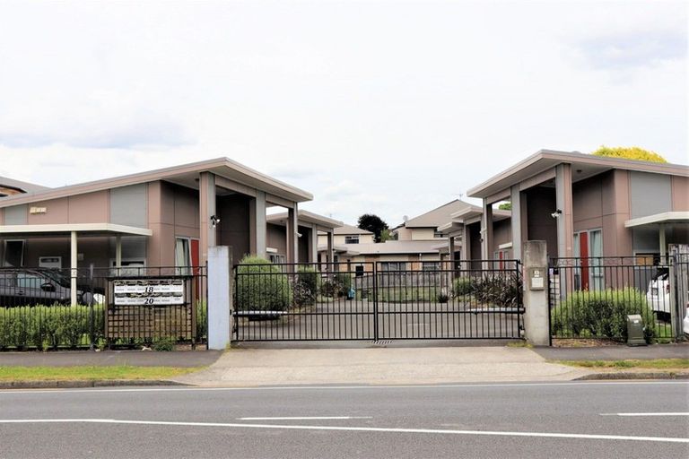 Photo of property in 3/20 Lorne Street, Melville, Hamilton, 3206