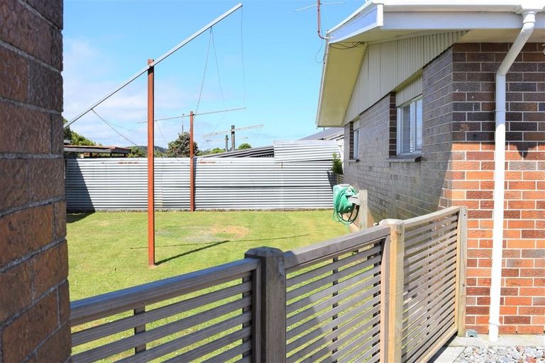 Photo of property in 14 Brittan Street, Hokitika, 7810