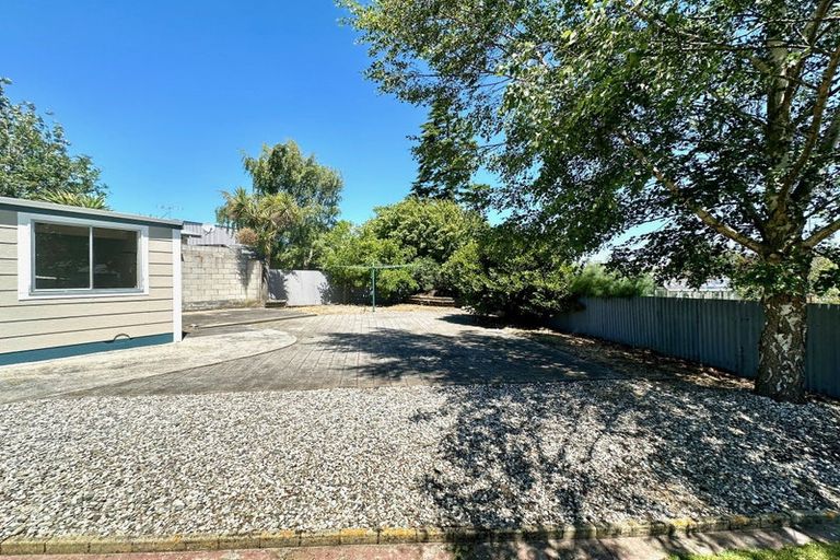 Photo of property in 61a Essex Street, Balclutha, 9230