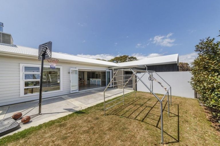 Photo of property in 4 Doncaster Court, Awapuni, Palmerston North, 4412