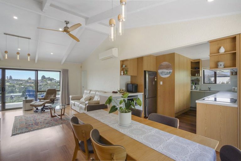 Photo of property in 239a Bellevue Road, Bellevue, Tauranga, 3110