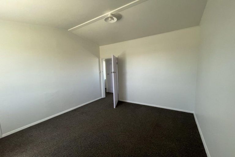 Photo of property in 8 Matipo Street, Castlecliff, Whanganui, 4501