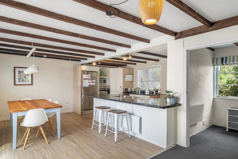 Photo of property in 38 Hythe Terrace, Mairangi Bay, Auckland, 0630