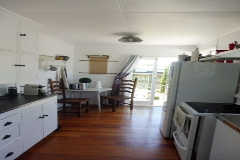 Photo of property in 105 Fairfield Road, Fairfield, Hamilton, 3214