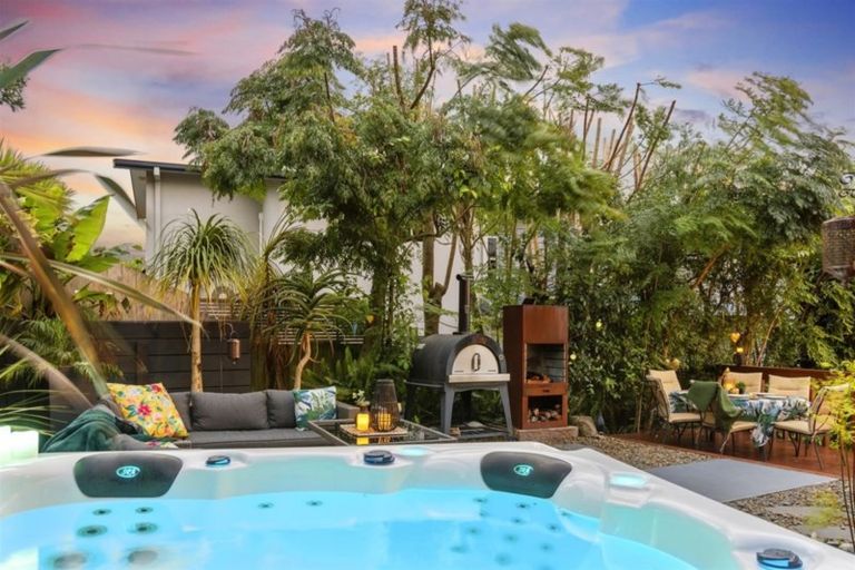 Photo of property in 14 Eyres Place, Ohauiti, Tauranga, 3112