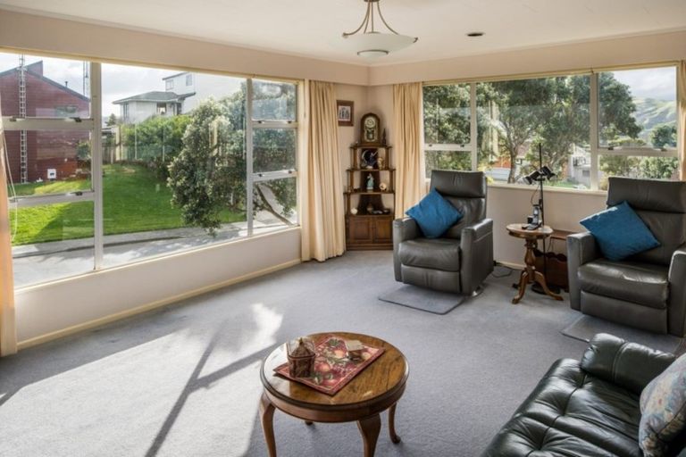 Photo of property in 47 Pope Street, Camborne, Porirua, 5026