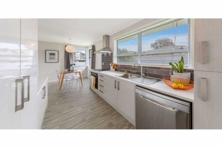 Photo of property in 11 Jordan Road, Mangere, Auckland, 2022