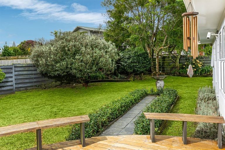 Photo of property in 27 Stanaway Street, Hillcrest, Auckland, 0627