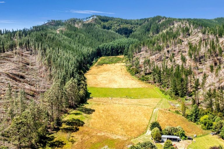 Photo of property in 739 Tadmor-glenhope Road, Tadmor, Wakefield, 7096