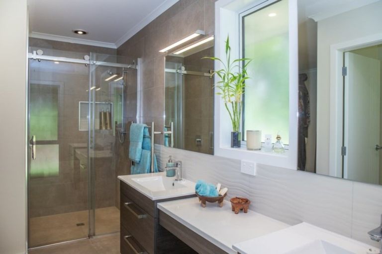 Photo of property in 11 Cookham Place, Maunu, Whangarei, 0179