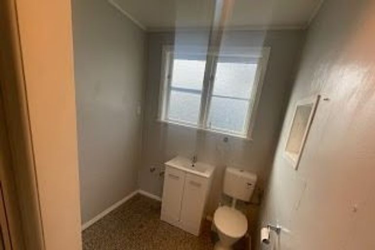 Photo of property in 52 Makarini Street, Paraparaumu, 5032