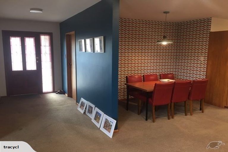 Photo of property in 10 Sunbeam Place, Halswell, Christchurch, 8025