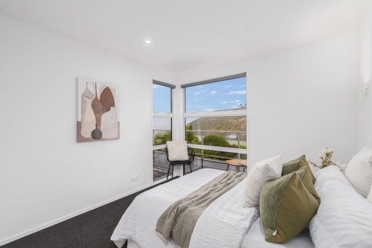 Photo of property in 8 Cass Bay Place, Cass Bay, Lyttelton, 8082