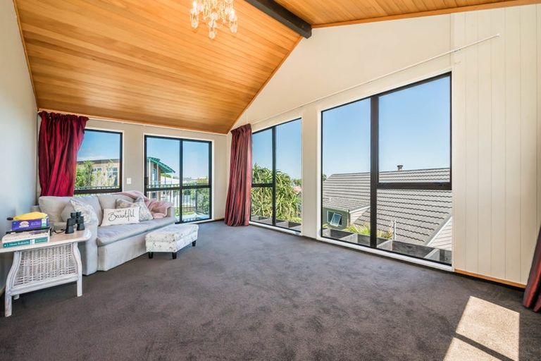 Photo of property in 40 Hicks Crescent, Waikanae Beach, Waikanae, 5036