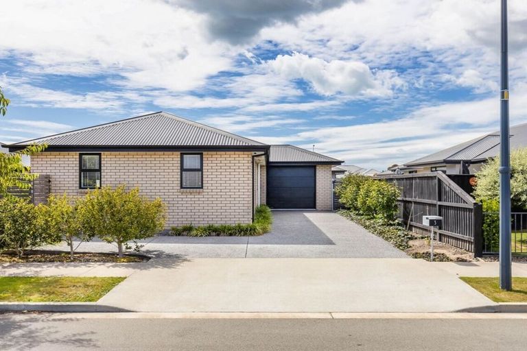 Photo of property in 3 Winterbourn Street, Kaiapoi, 7630
