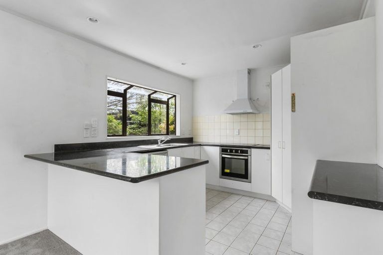 Photo of property in 2/131 Grand Drive, Remuera, Auckland, 1050