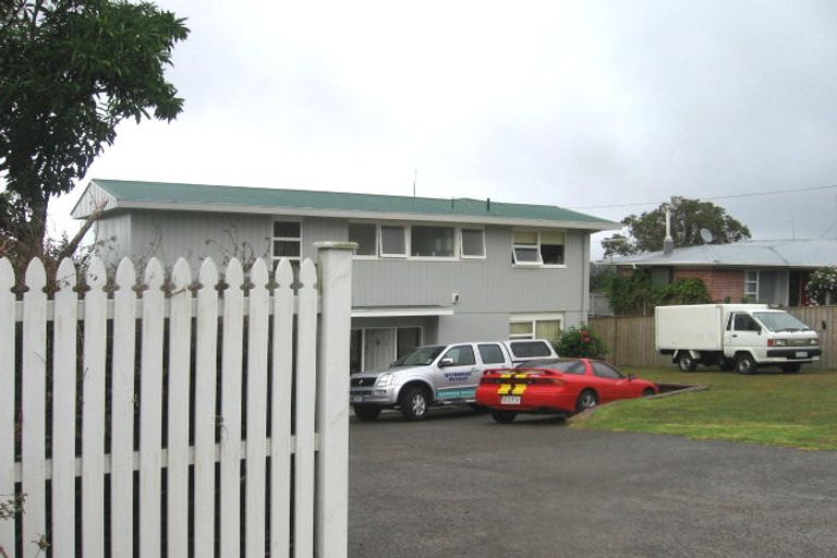 Photo of property in 145 Coronation Road, Hillcrest, Auckland, 0627