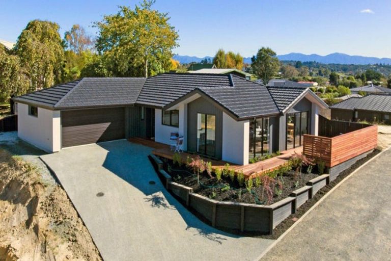 Photo of property in 63b Aranui Road, Mapua, 7005