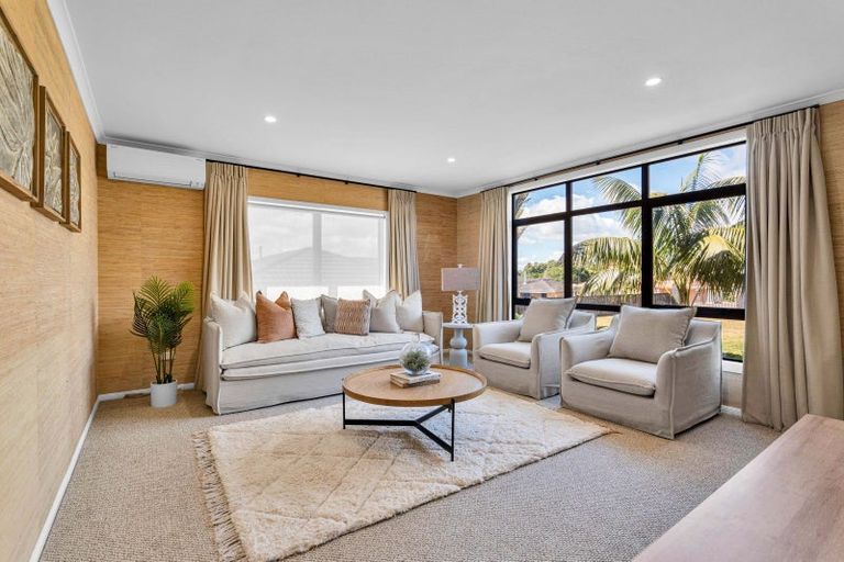 Photo of property in 17 Chatswood Grove, Fitzroy, New Plymouth, 4312