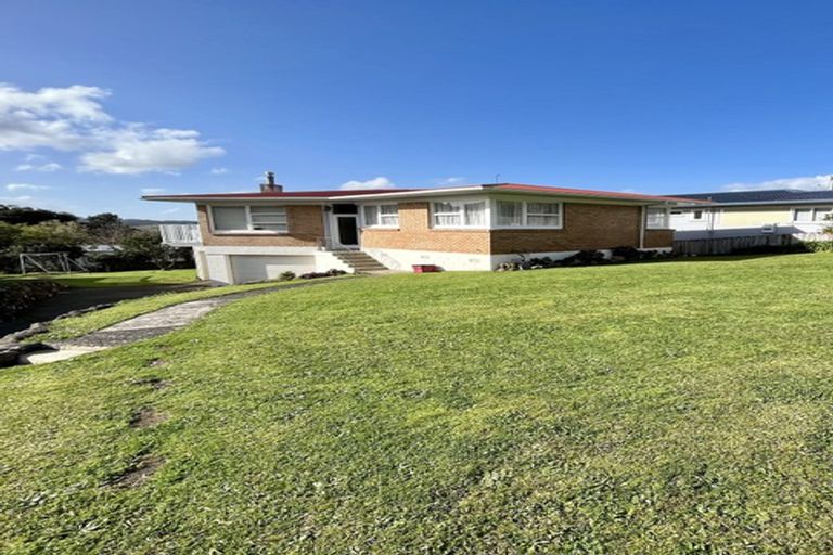 Photo of property in 42 Crawford Crescent, Te Kamo, Whangarei, 0112