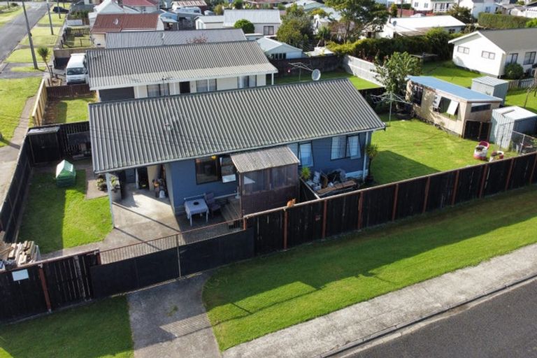 Photo of property in 11 Opatito Road, Paeroa, 3600