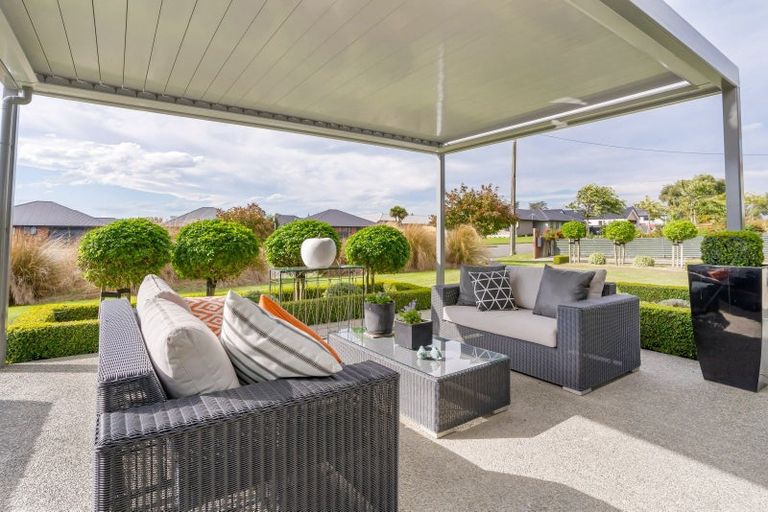 Photo of property in 39 Welsh Road, Winton, 9720