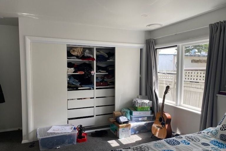 Photo of property in 152 Muritai Road, Eastbourne, Lower Hutt, 5013