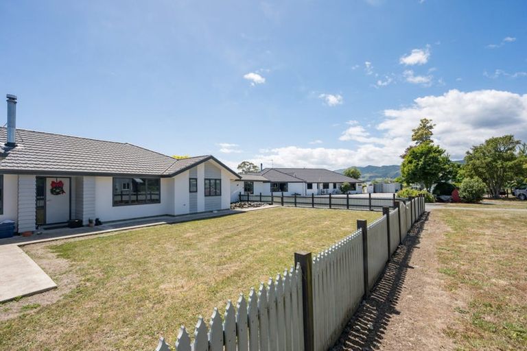 Photo of property in 38 Clover Road West, Hope, Brightwater, 7091