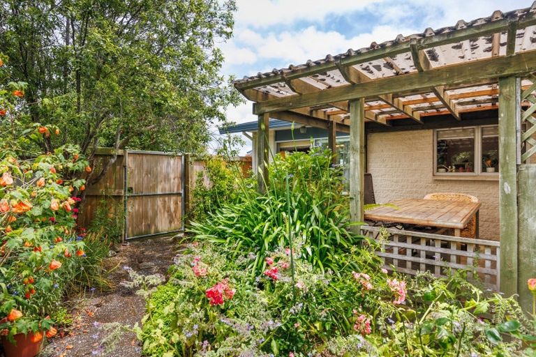 Photo of property in 17 Sandstrom Grove, Feilding, 4702