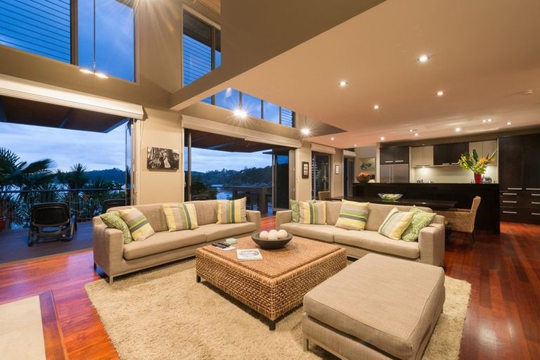 Photo of property in 14a Kaha Place, Russell, 0272