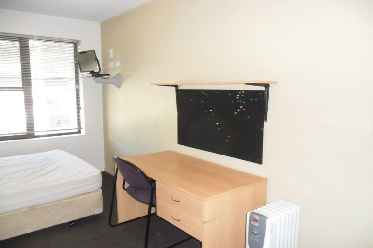 Photo of property in Orange Apartments/victoria Centr, 306/169 The Terrace, Wellington Central, Wellington, 6011