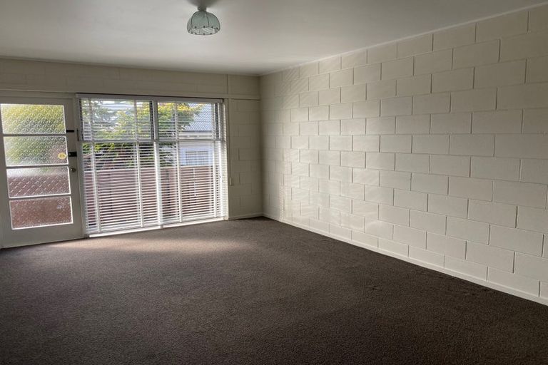 Photo of property in 9 Esplanade Road, Mount Eden, Auckland, 1024