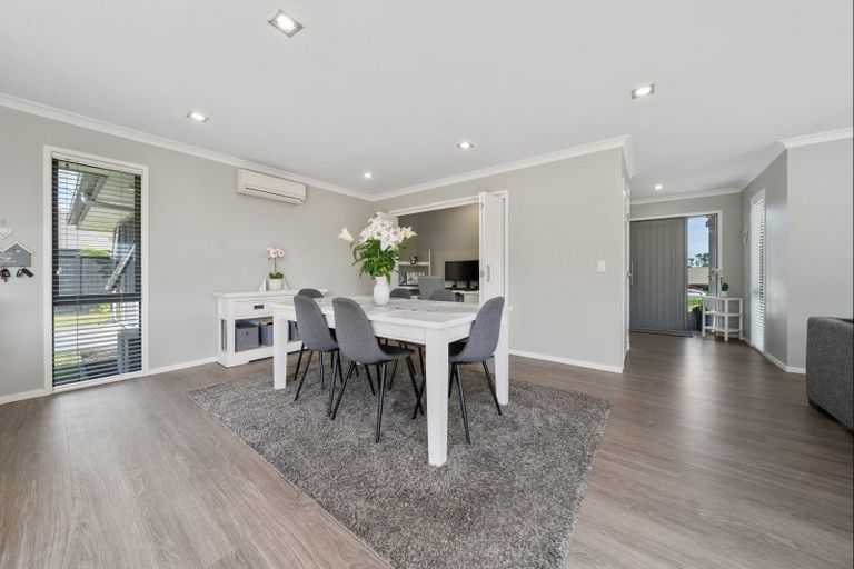 Photo of property in 3 Margaret Alice Close, Whalers Gate, New Plymouth, 4310