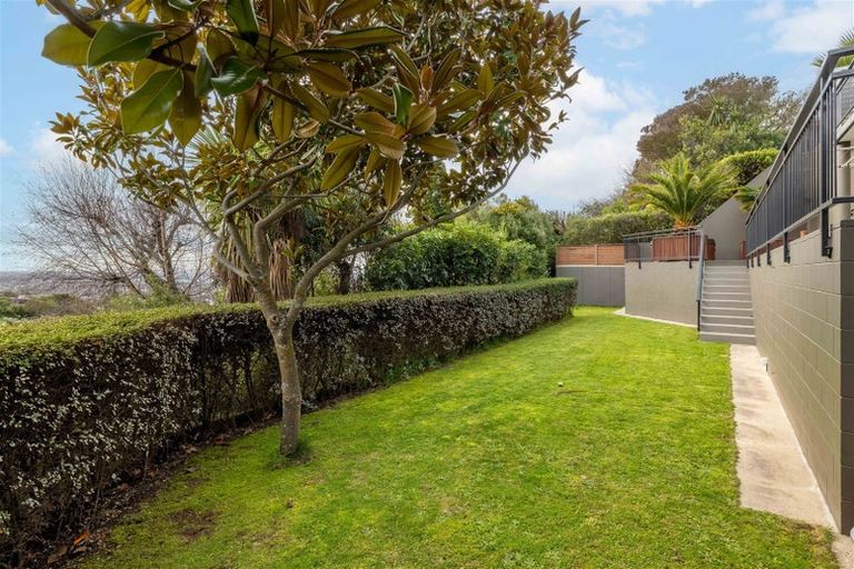 Photo of property in 27 Kidson Terrace, Cashmere, Christchurch, 8022