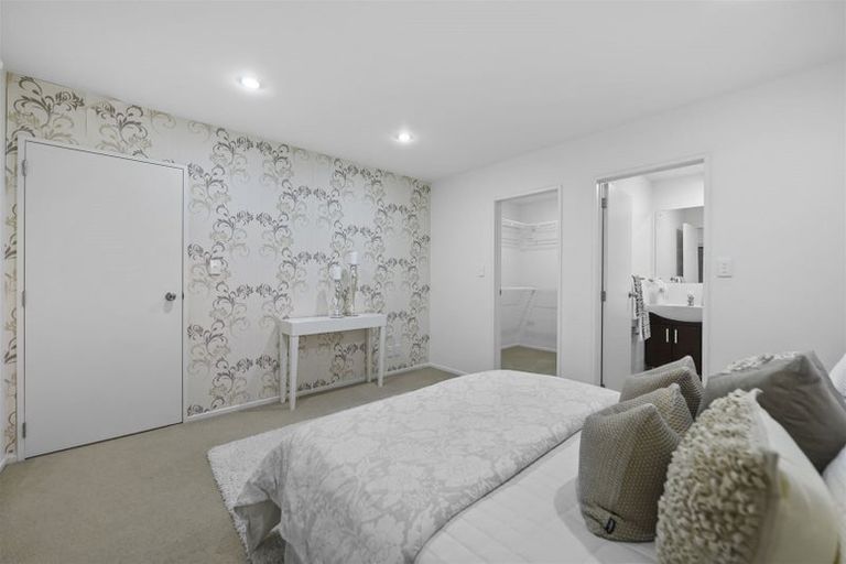 Photo of property in 209a Forrest Hill Road, Forrest Hill, Auckland, 0620