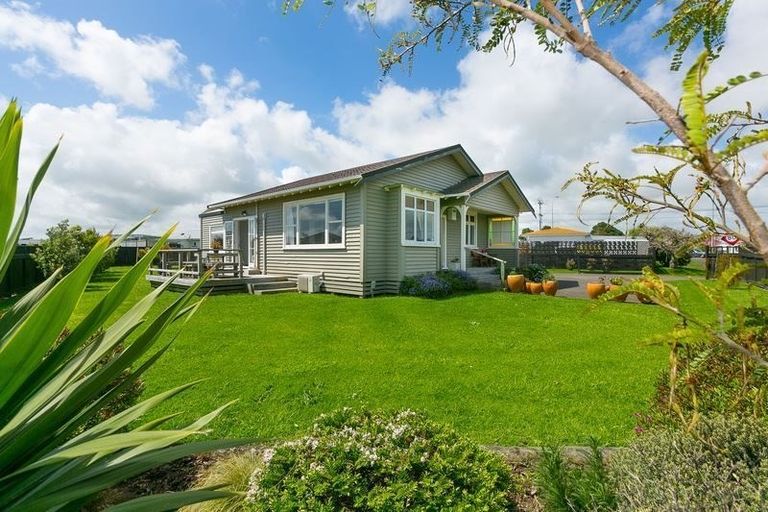 Photo of property in 4 Wills Road, Bell Block, New Plymouth, 4312