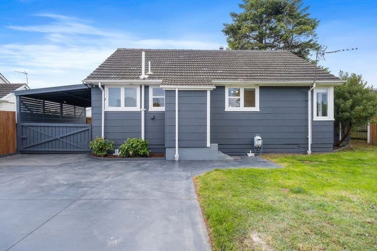 Photo of property in 21 Glenfield Crescent, Mairehau, Christchurch, 8052