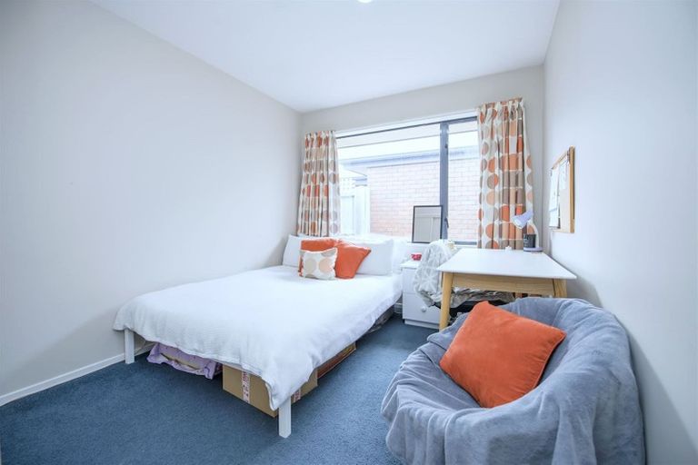 Photo of property in 61 Parade Court, Addington, Christchurch, 8024