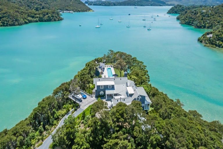 Photo of property in 309 Manawaora Road, Parekura Bay, Hikurangi, 0184