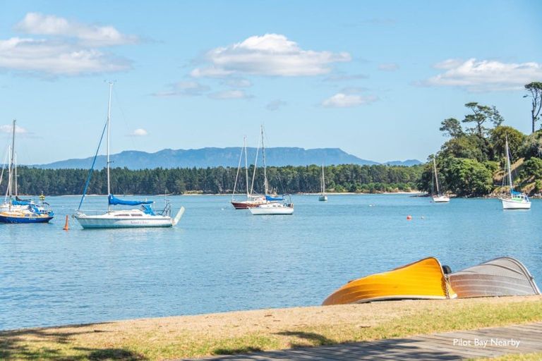 Photo of property in 2/6 Marine Parade, Mount Maunganui, 3116